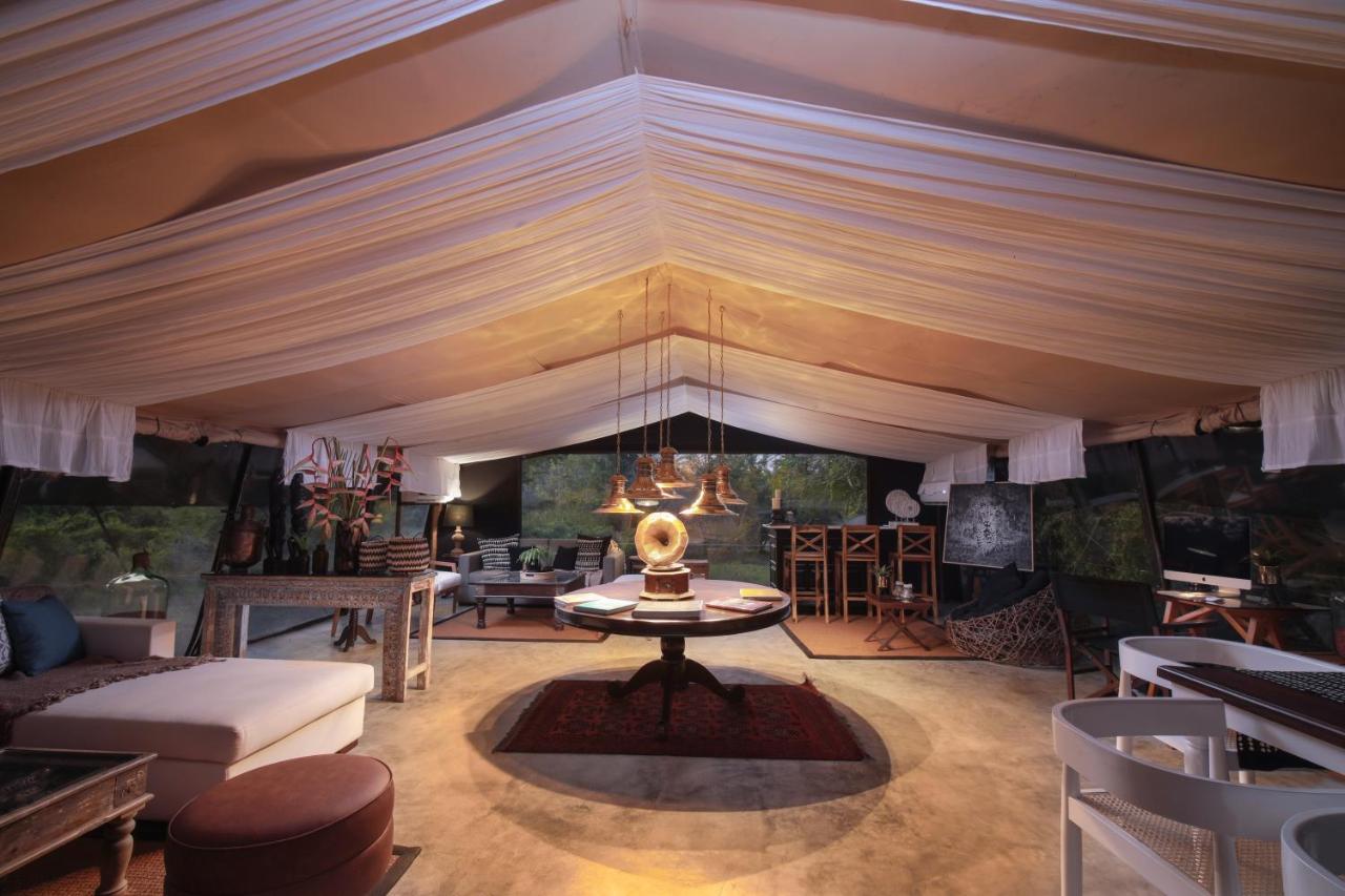Hotel Leopard Trails Yala Esterno foto